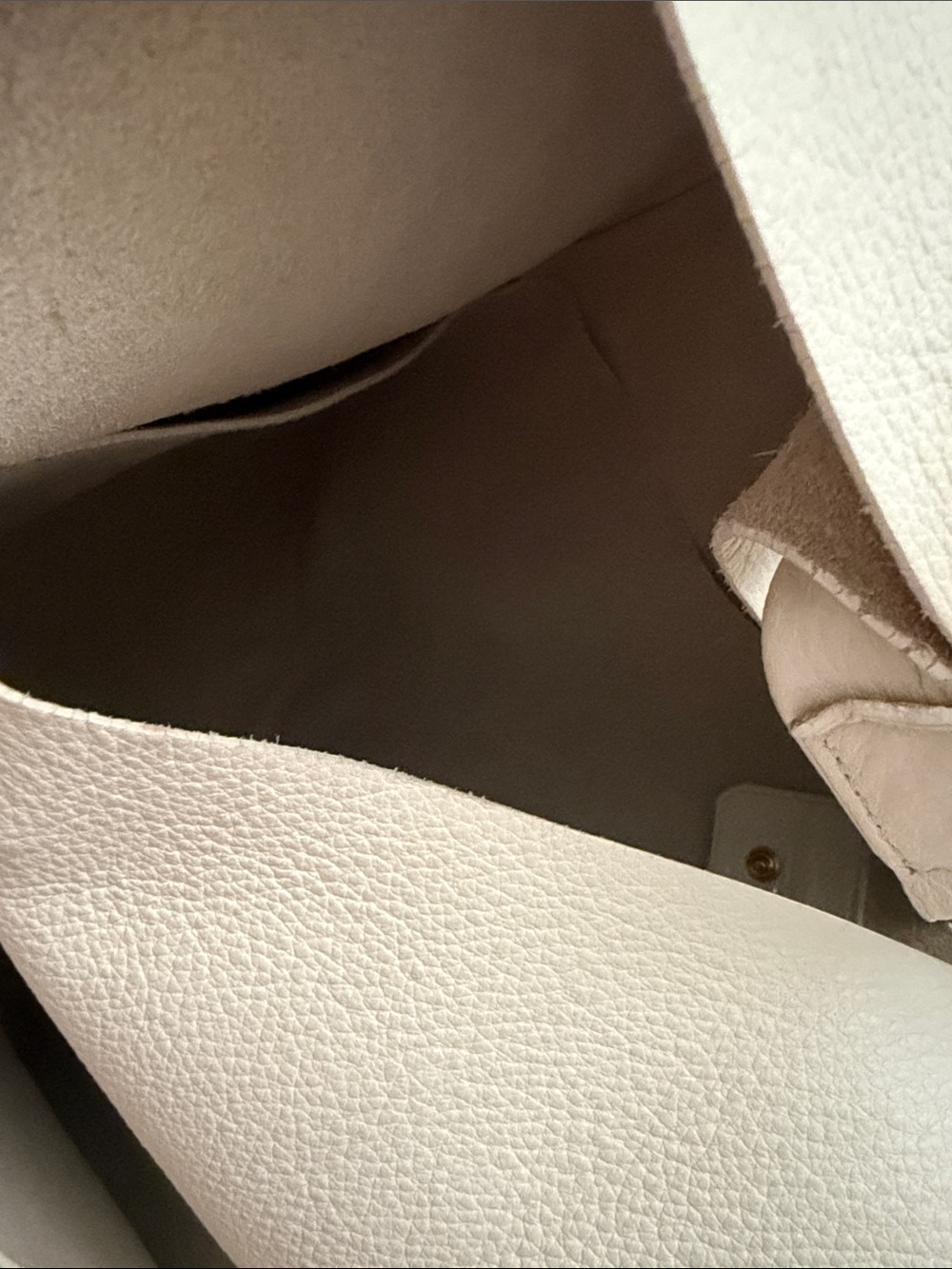 A.L.C. ALC Sadie Cream Leather Hobo Shoulder Bag with Pockets - Picture 8 of 15